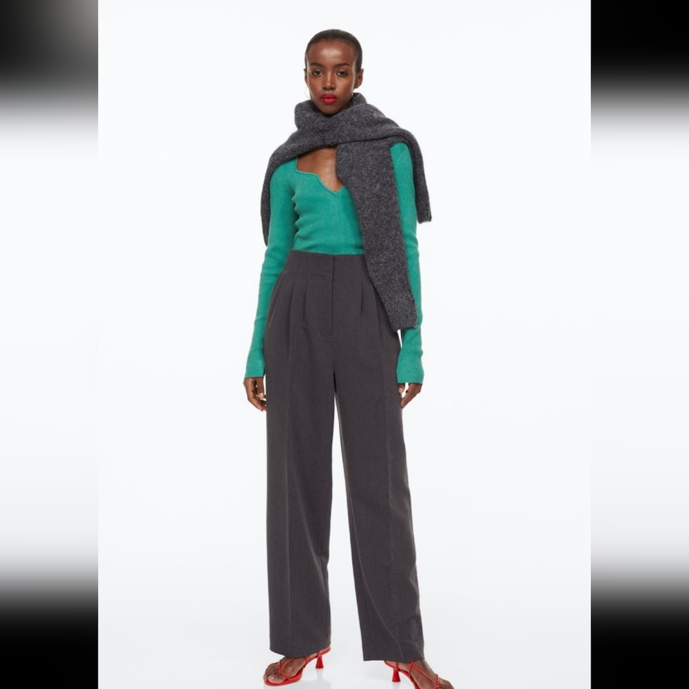 H&M Rib knit top - Picture 2 of 8